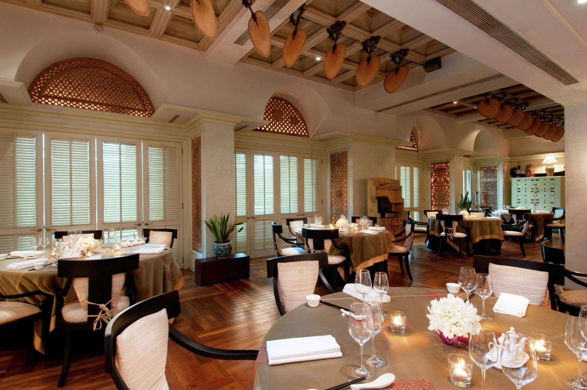 Hilton Mumbai International Airport Hotel Exterior foto The interior of the restaurant